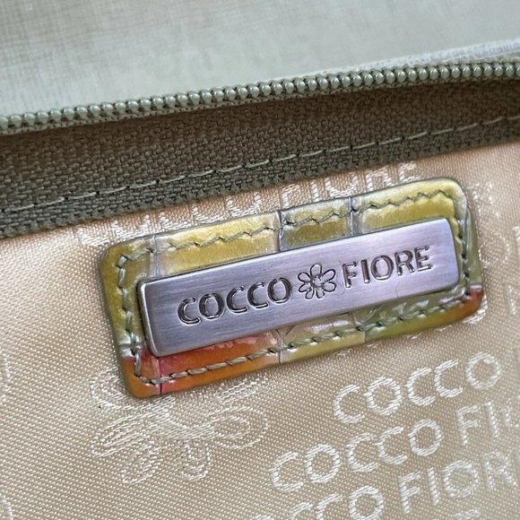 Cocco Fiore Women Clutch Wallet Multi Color Patent Leather Card Holder Purse - Picture 9 of 12
